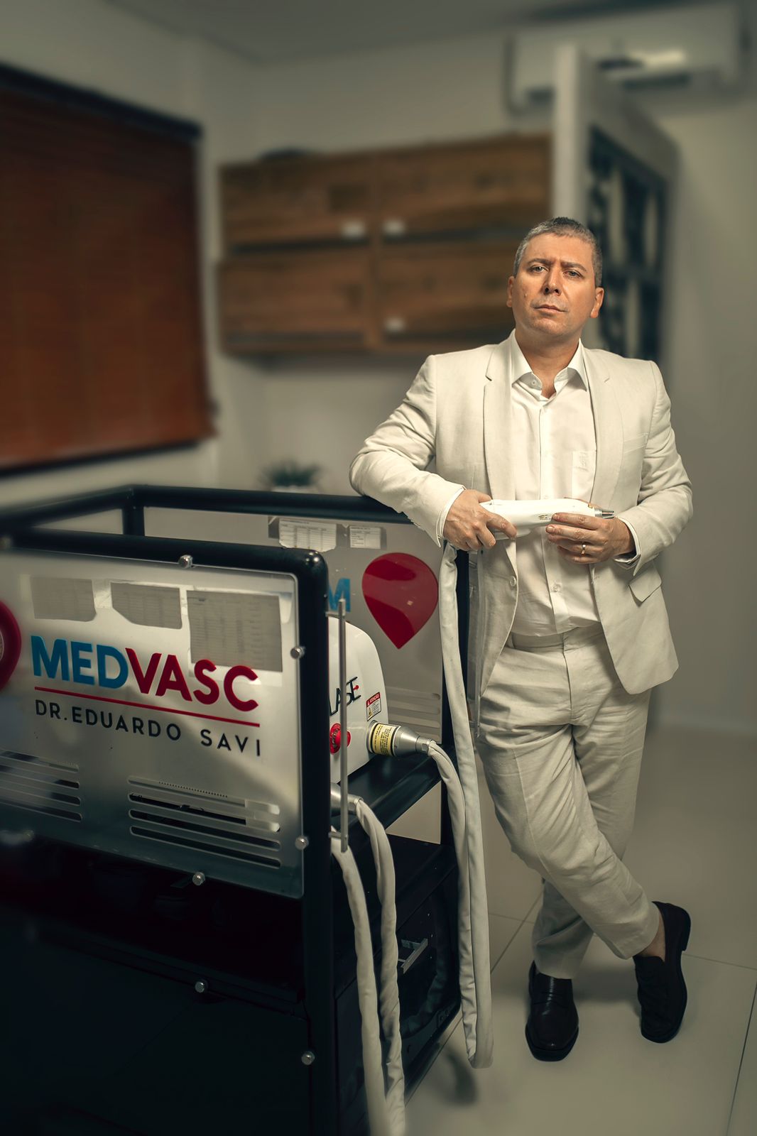 Dr. Eduardo Savi - Clínica MEDVASC